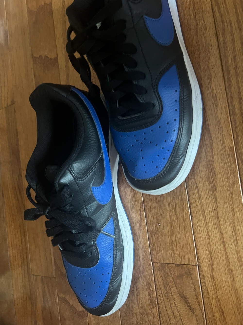 Men Nike Court Vision Low SZ 8.5